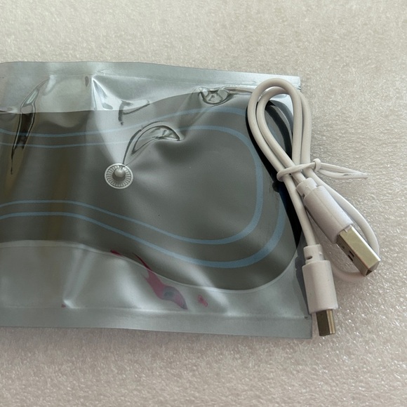 Cervical Vertebra Massager - compact  BRAND NEW - Picture 6 of 6